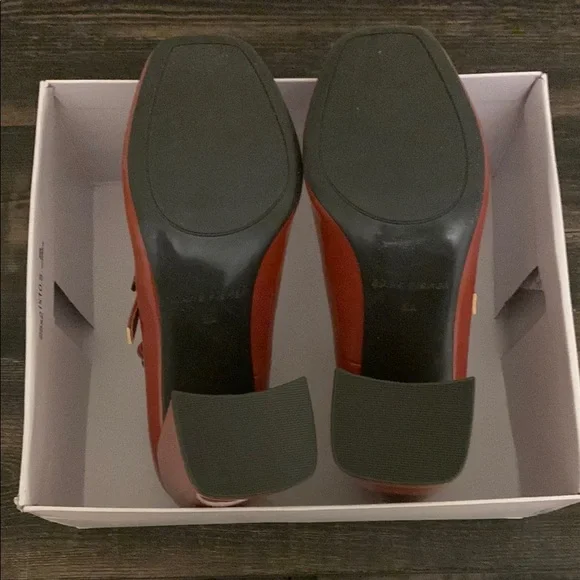 NWB - Marc Fisher Women's Charisy Pump - 5 Red Heeled Mary Janes - Picture 4 of 6